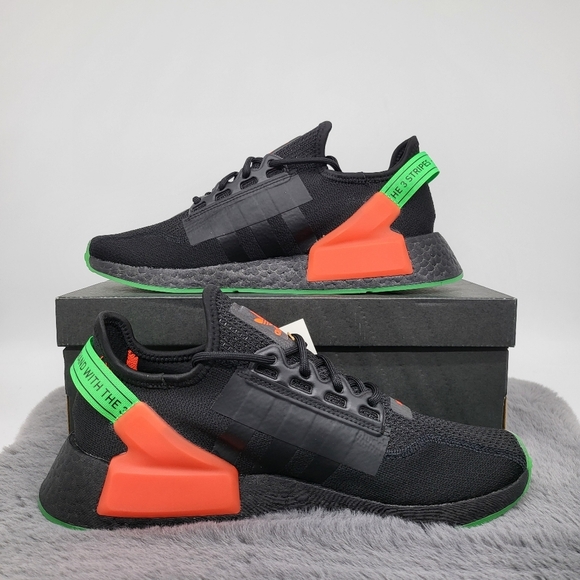 New Adidas NMD_R1 V2 'Glow In The Dark' Men's Running Shoes Size 11.5 - Picture 5 of 9